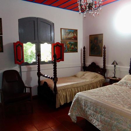Finca La Colina Bed and Breakfast Calarcá Esterno foto